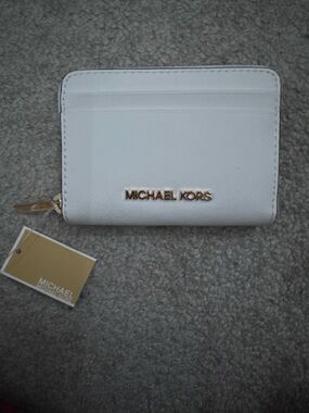 Michael Kors Pale Blue Saffiano Zip Card Holder with Gold Hardware